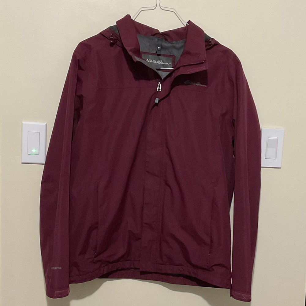 Eddie Bauer | Men’s Packable Rainfoil Jacket | Red | M